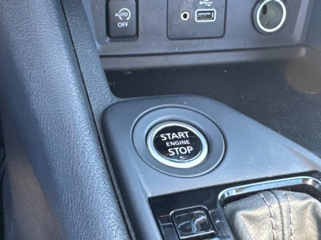Used 2025 Nissan Sentra S FWD image 30