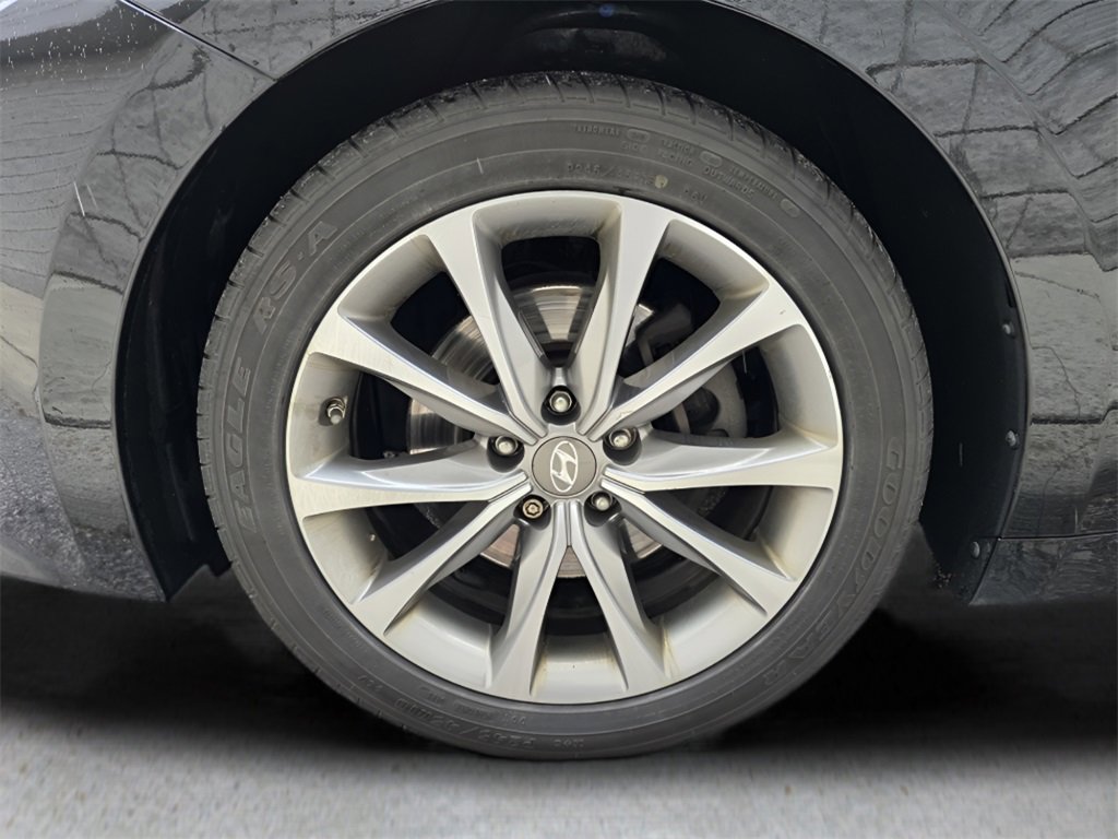 Used 2016 Hyundai Azera image 10