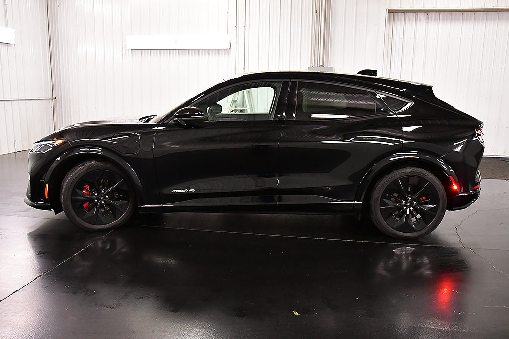Used 2025 Ford Mustang Mach-E GT w/ Interior Protection Package AWD/4WD image 4