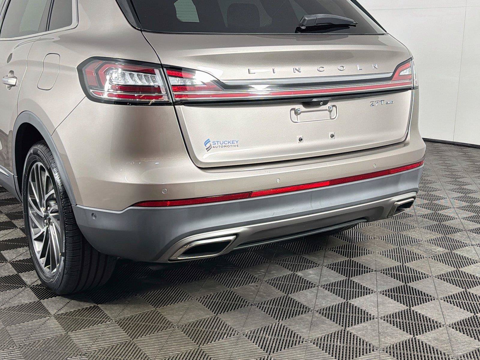 Used 2019 Lincoln Nautilus Reserve AWD/4WD image 39