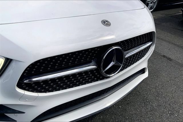 Used 2019 Mercedes-Benz A 220 w/ AMG Line image 6