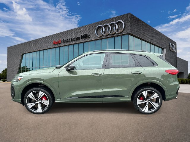 New 2026 Audi SQ5 Premium Plus AWD/4WD image 2