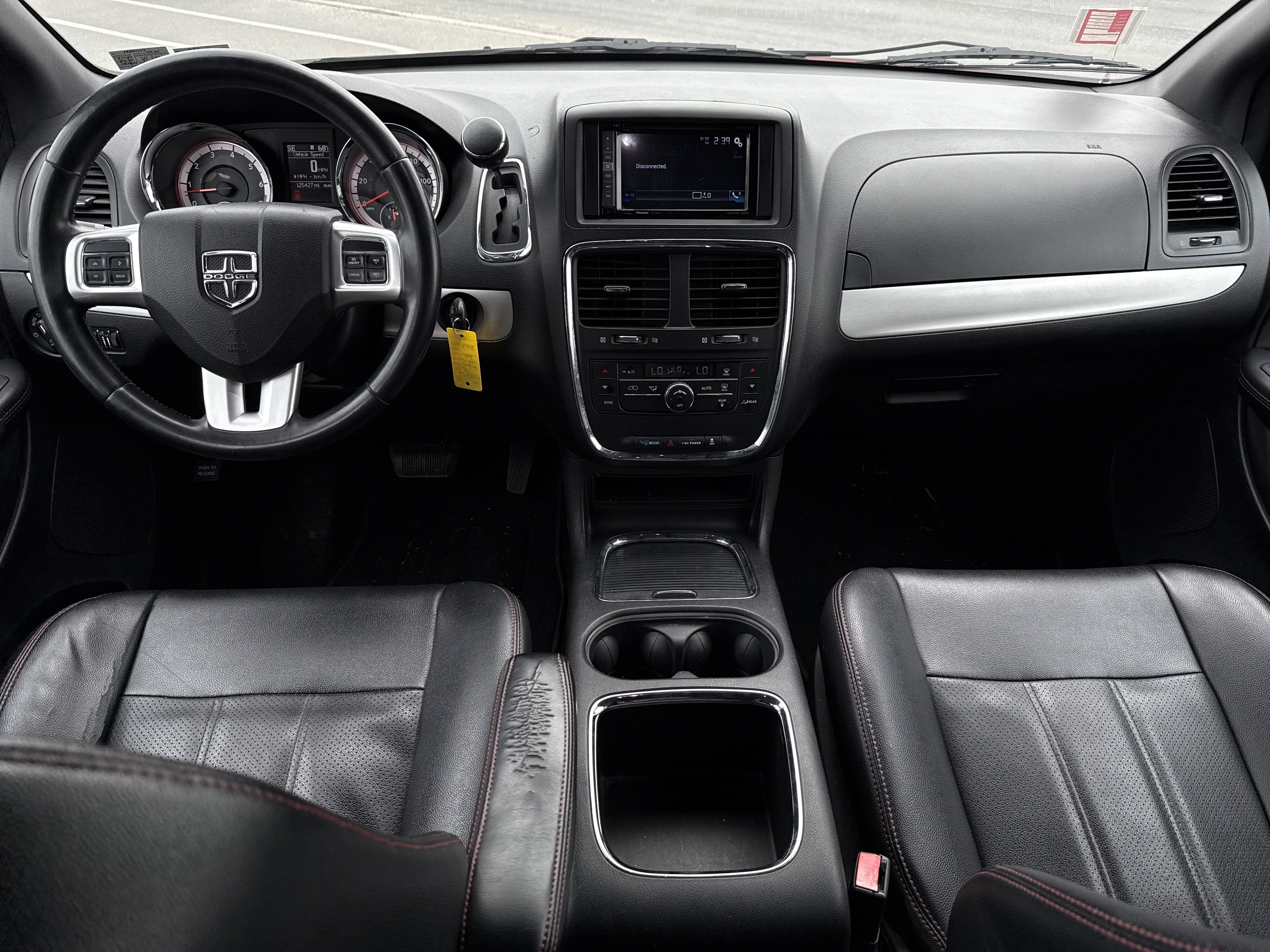 Used 2015 Dodge Grand Caravan R/T image 15