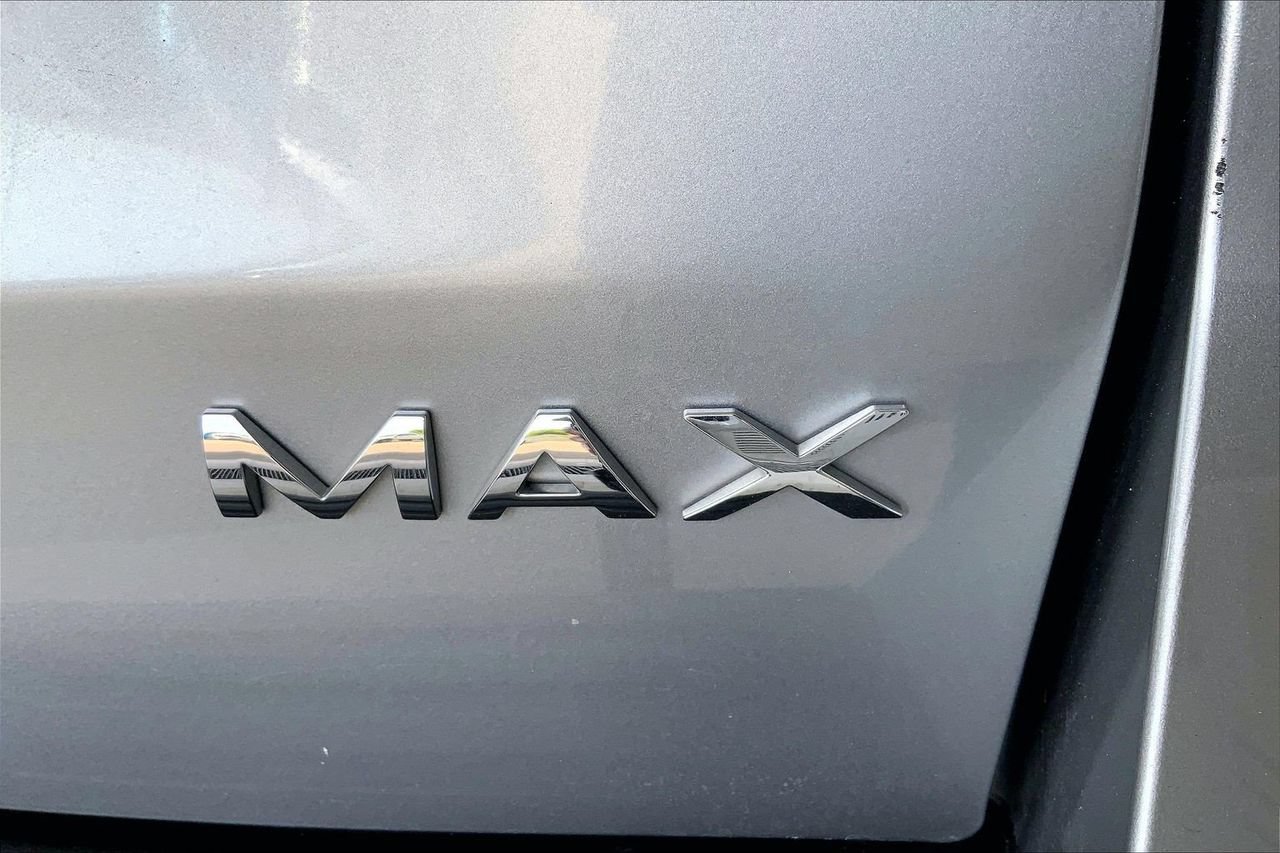 Used 2024 Ford Expedition Max XLT AWD/4WD image 7