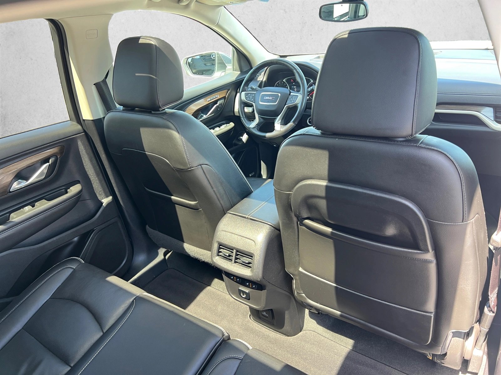 Used 2018 GMC Terrain Denali w/ Advanced Safety Package AWD/4WD image 26