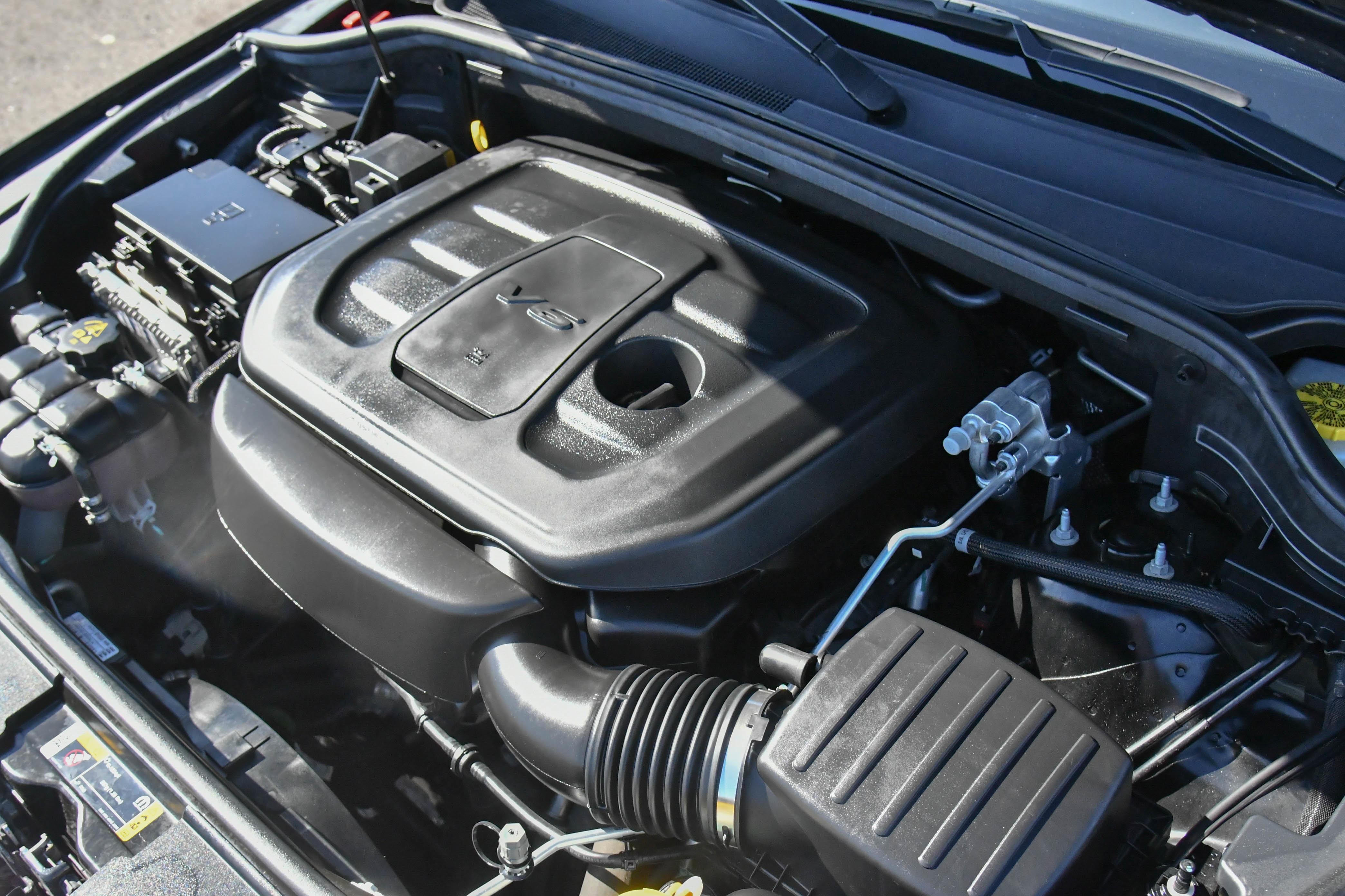 Used 2021 Jeep Grand Cherokee Laredo image 43