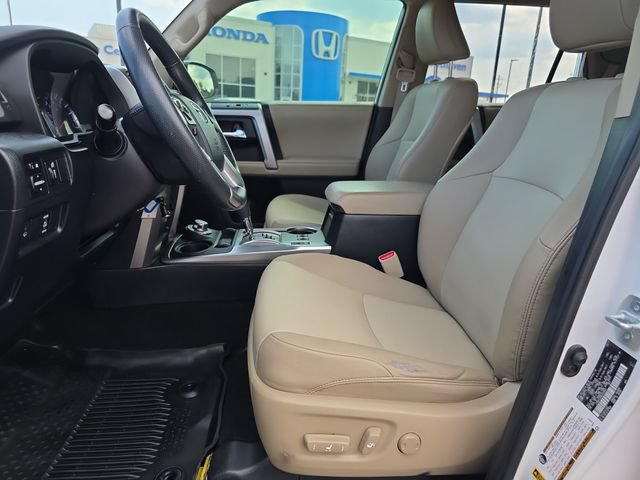 Used 2019 Toyota 4Runner SR5 Premium AWD/4WD image 10