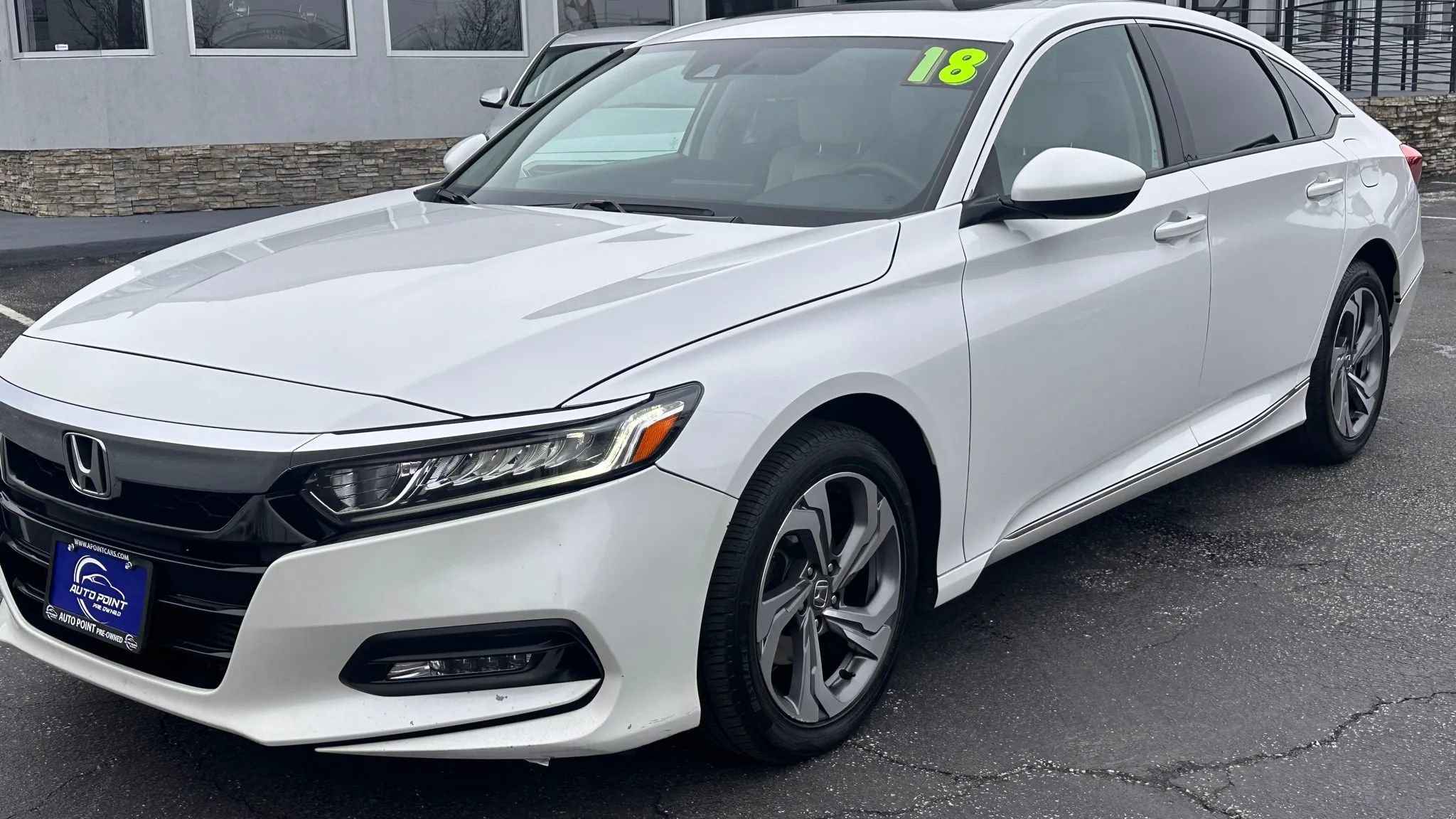 Used 2018 Honda Accord EX image 1