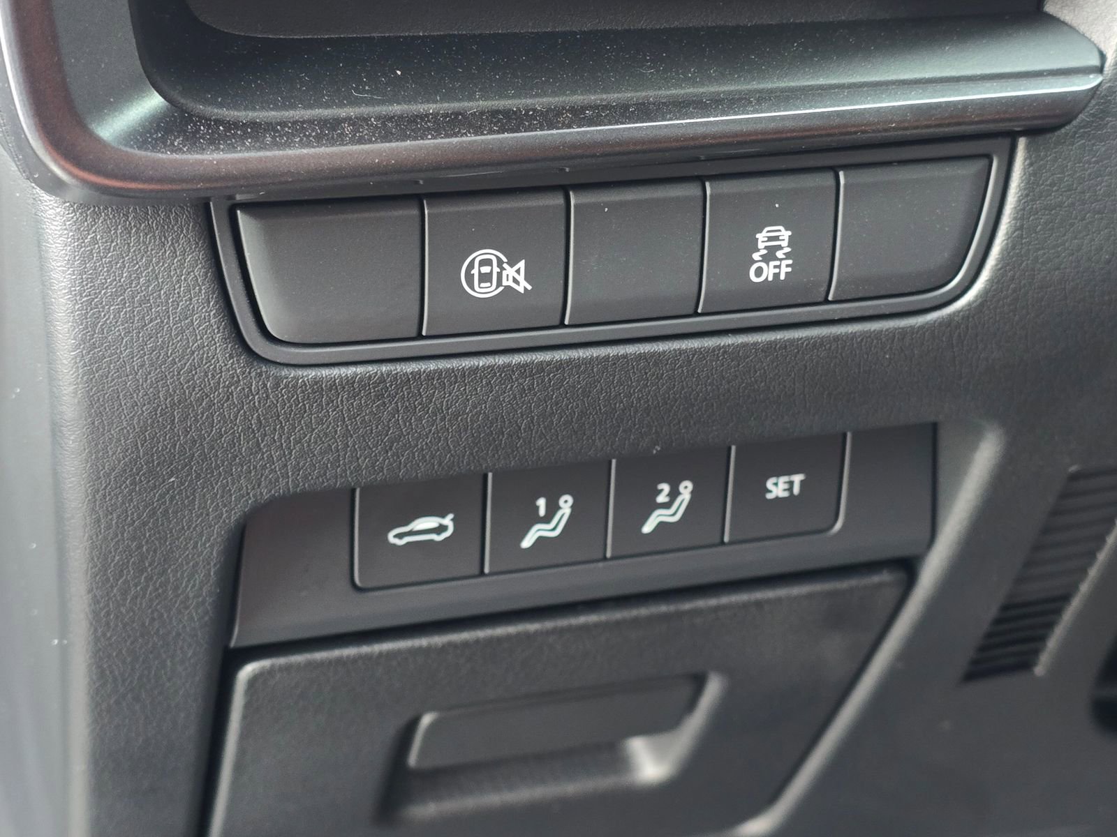 Used 2024 MAZDA MAZDA3 s image 25