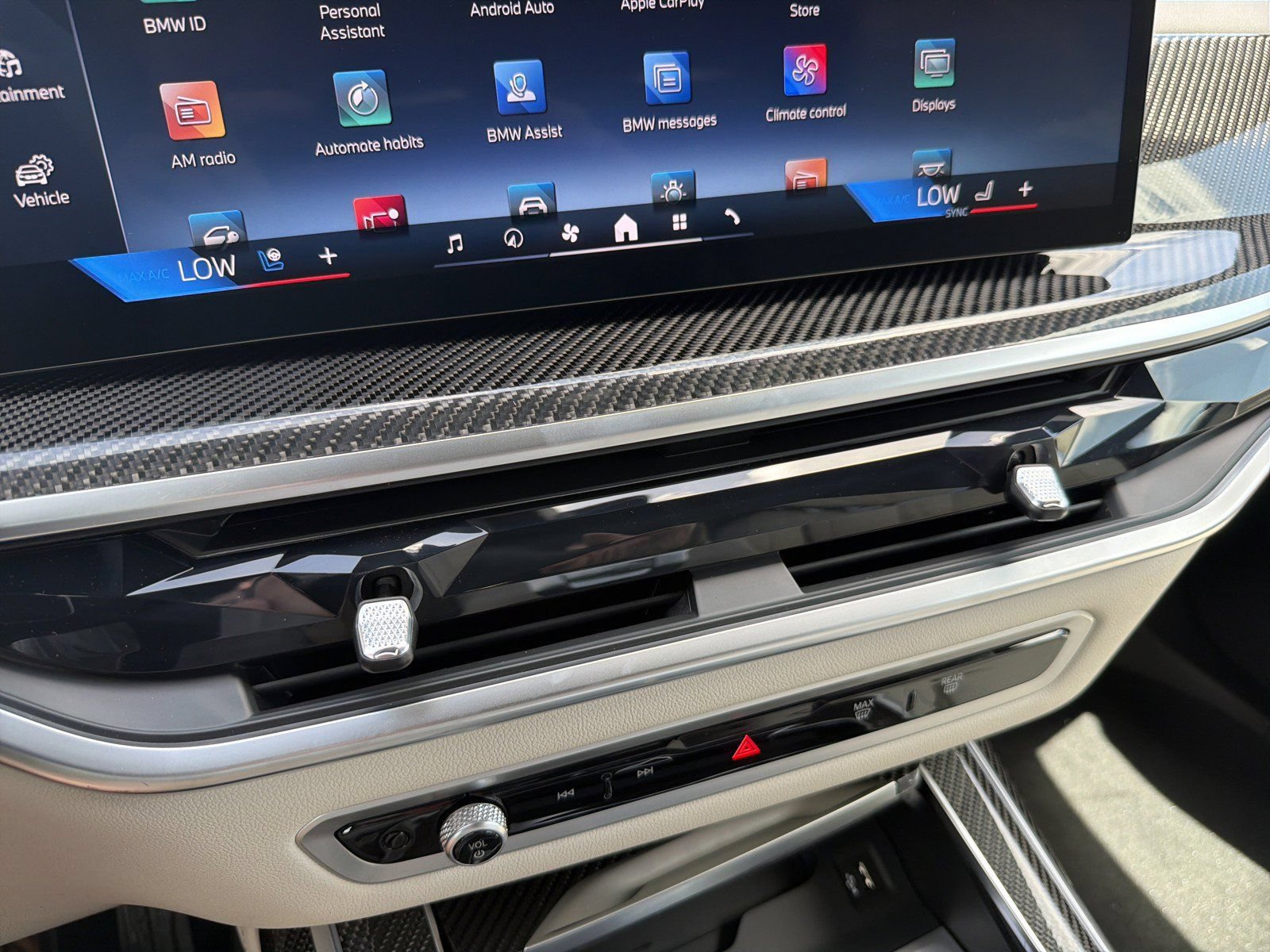 New 2027 BMW X7 M60i AWD/4WD image 37