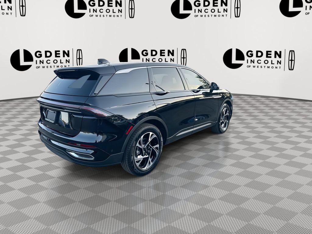 Used 2024 Lincoln Nautilus Premier w/ Equipment Group 102A AWD/4WD image 8