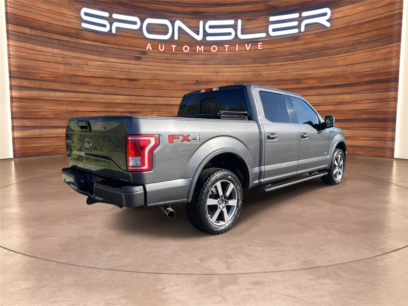 Used 2015 Ford F150 XLT w/ Equipment Group 302A Luxury image 8