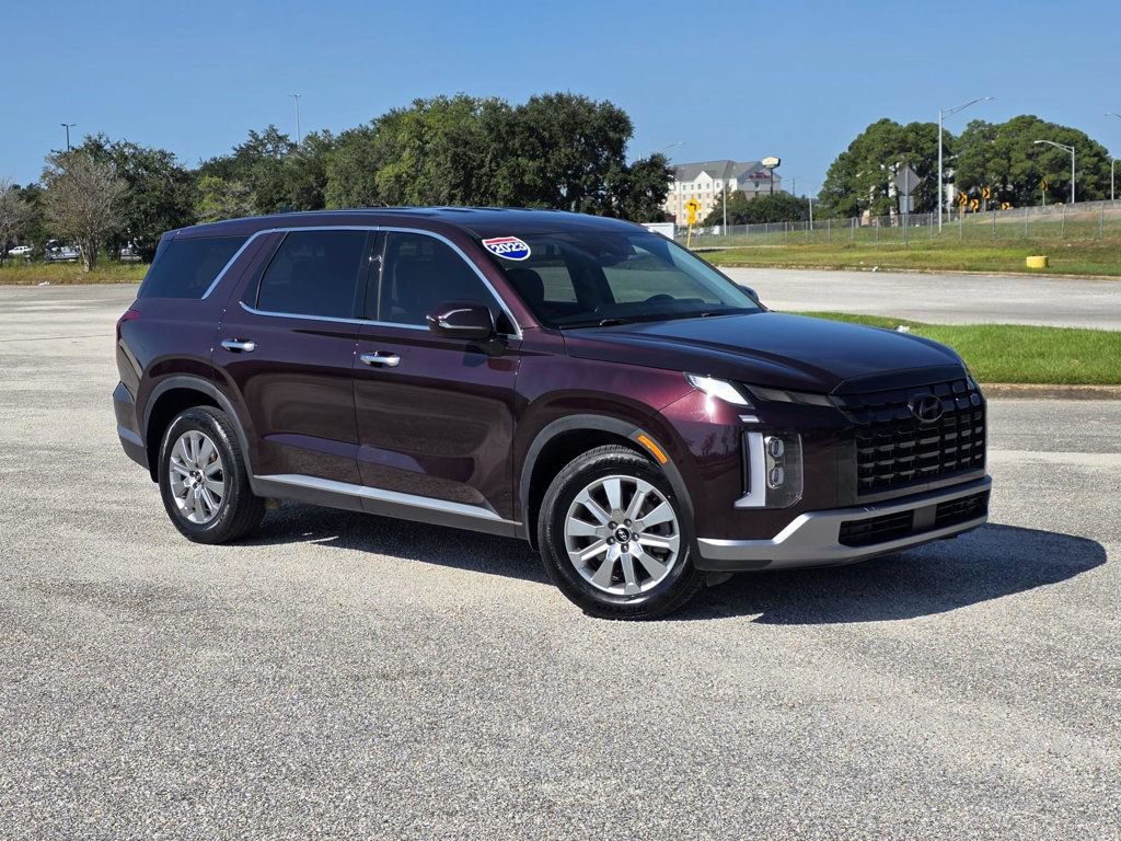 Used 2023 Hyundai Palisade SE FWD image 1
