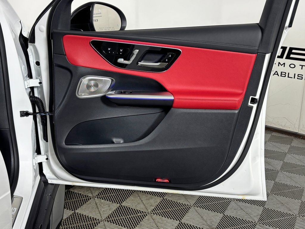 Certified 2026 Mercedes-Benz GLC 43 AMG 4MATIC image 30