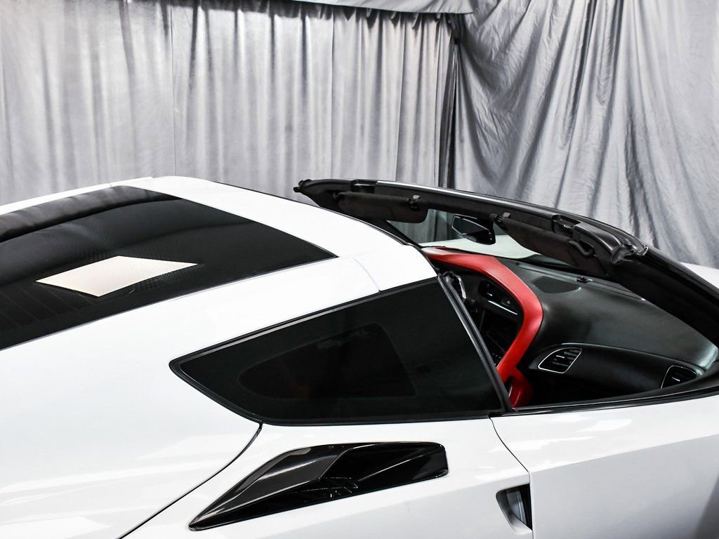 Used 2015 Chevrolet Corvette Z06 w/ 3LZ Preferred Equipment Group image 80