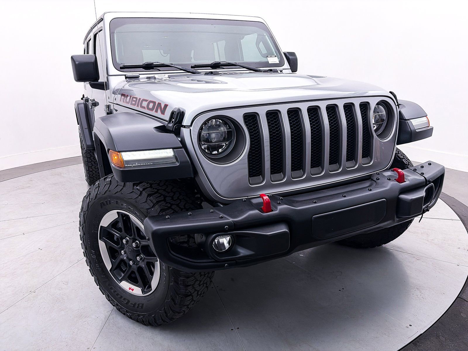 Used 2018 Jeep Wrangler Unlimited Rubicon w/ Steel Bumper Group image 3