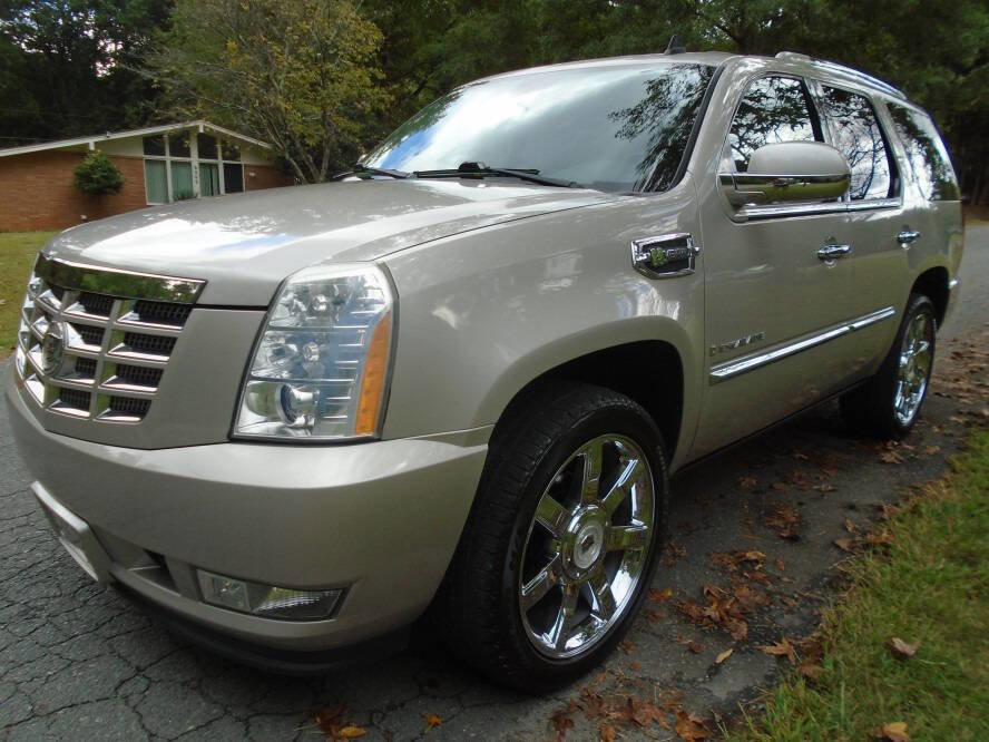 Used 2009 Cadillac Escalade 2WD Hybrid
