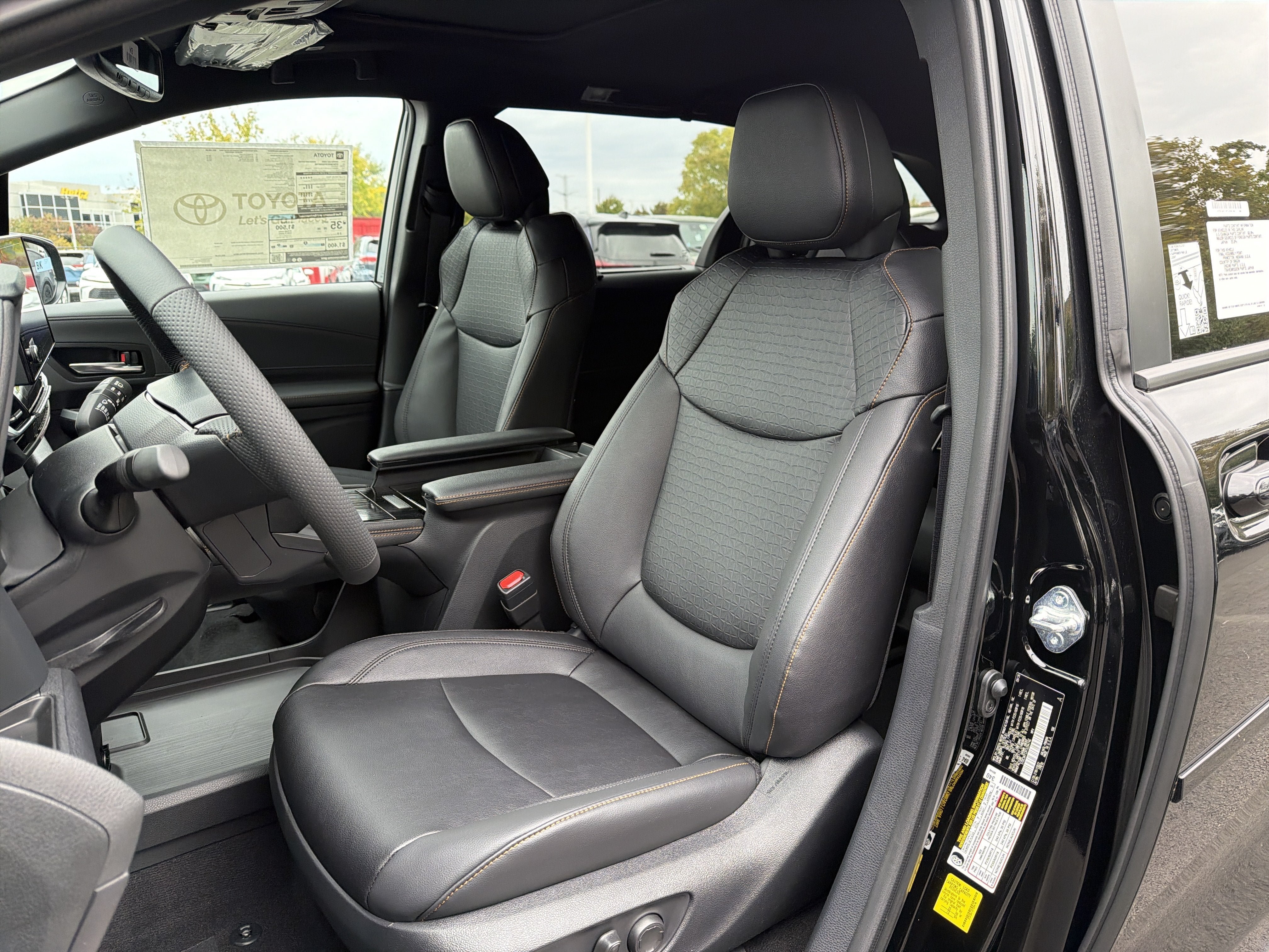 New 2026 Toyota Sienna AWD image 12