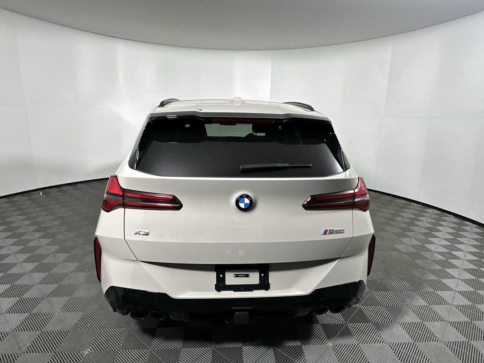 New 2026 BMW X3 M50 w/ Premium Package image 2