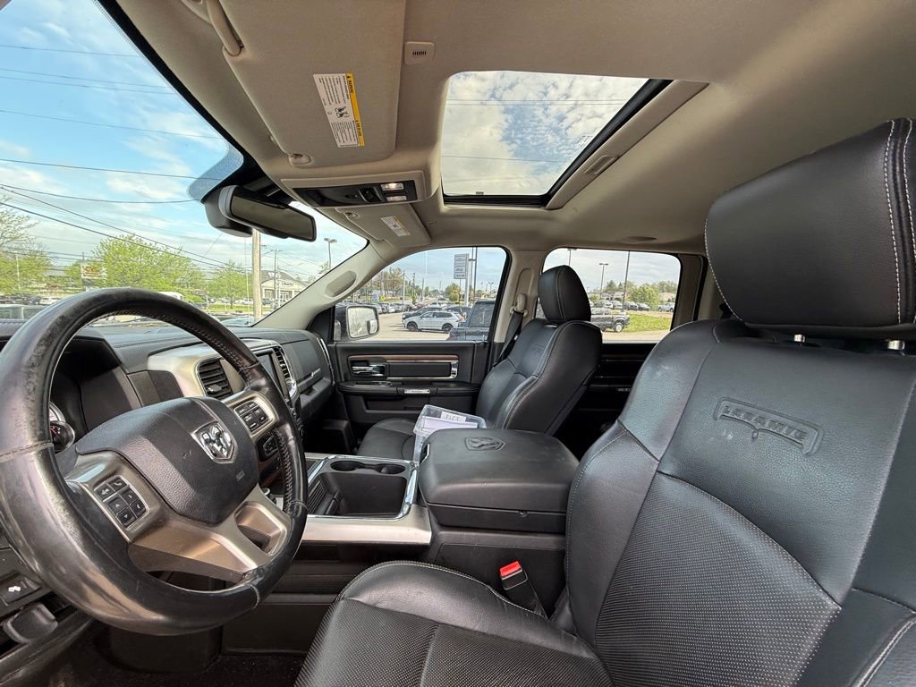 Used 2017 RAM 1500 Laramie w/ Convenience Group AWD/4WD image 13