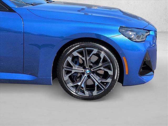 Used 2025 BMW 230i Coupe w/ M Sport Package image 25