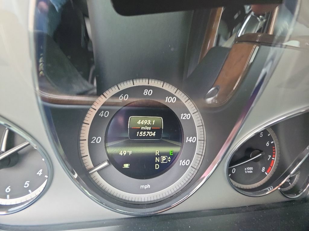 Used 2013 Mercedes-Benz E 350 4MATIC Sedan image 16