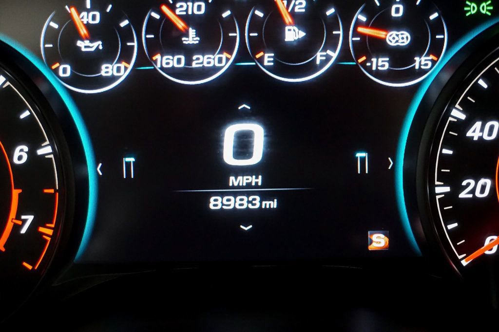 Used 2018 Chevrolet Camaro ZL1 image 21