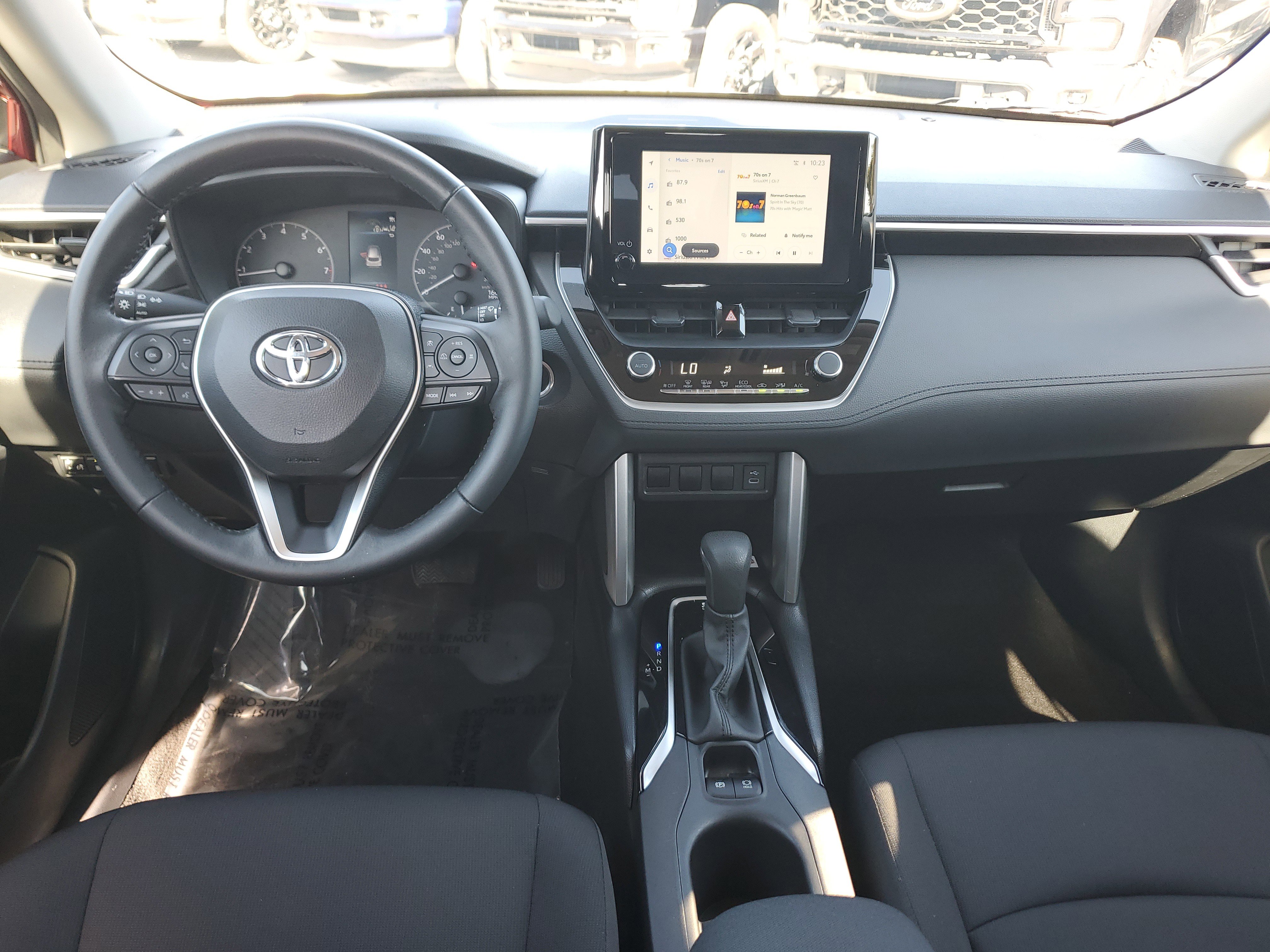 Used 2023 Toyota Corolla Cross LE image 15