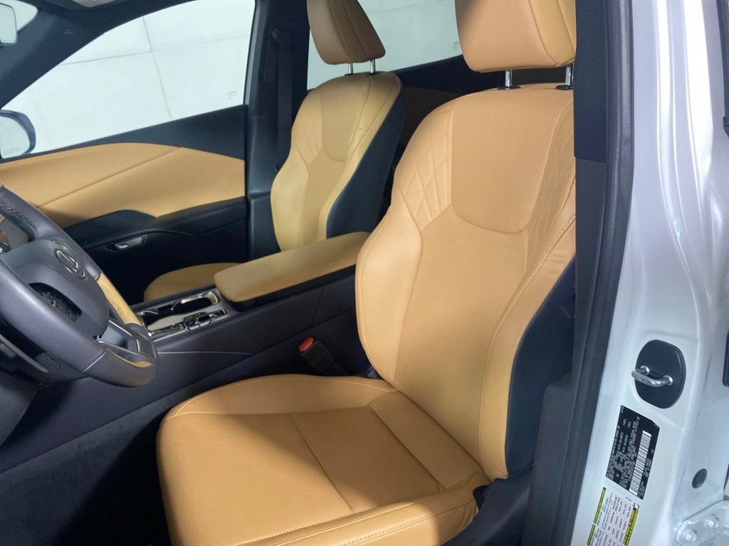 Certified 2024 Lexus RX 350 Premium w/ Convenience Package AWD/4WD image 13