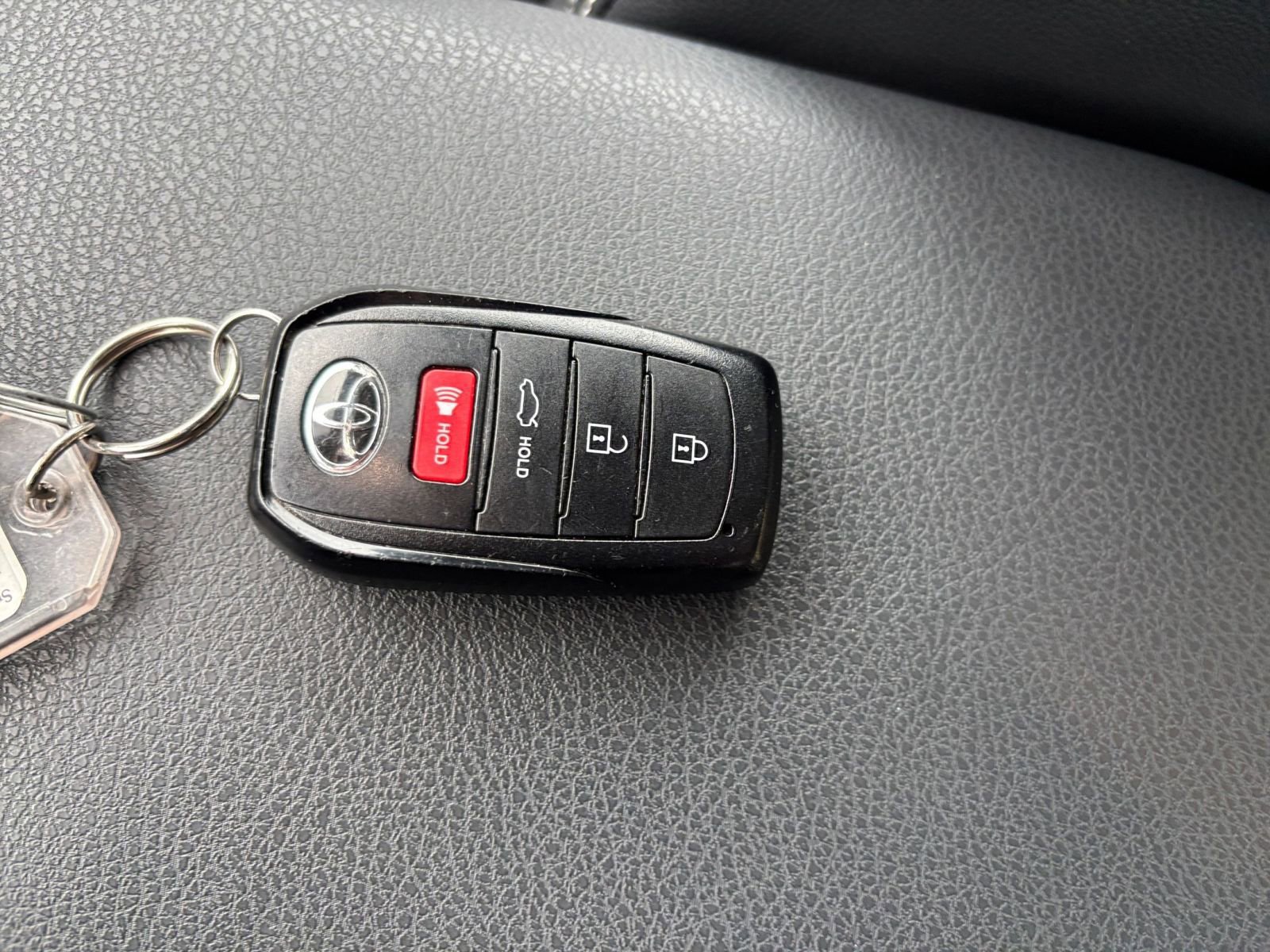 Used 2025 Toyota Camry SE FWD image 21