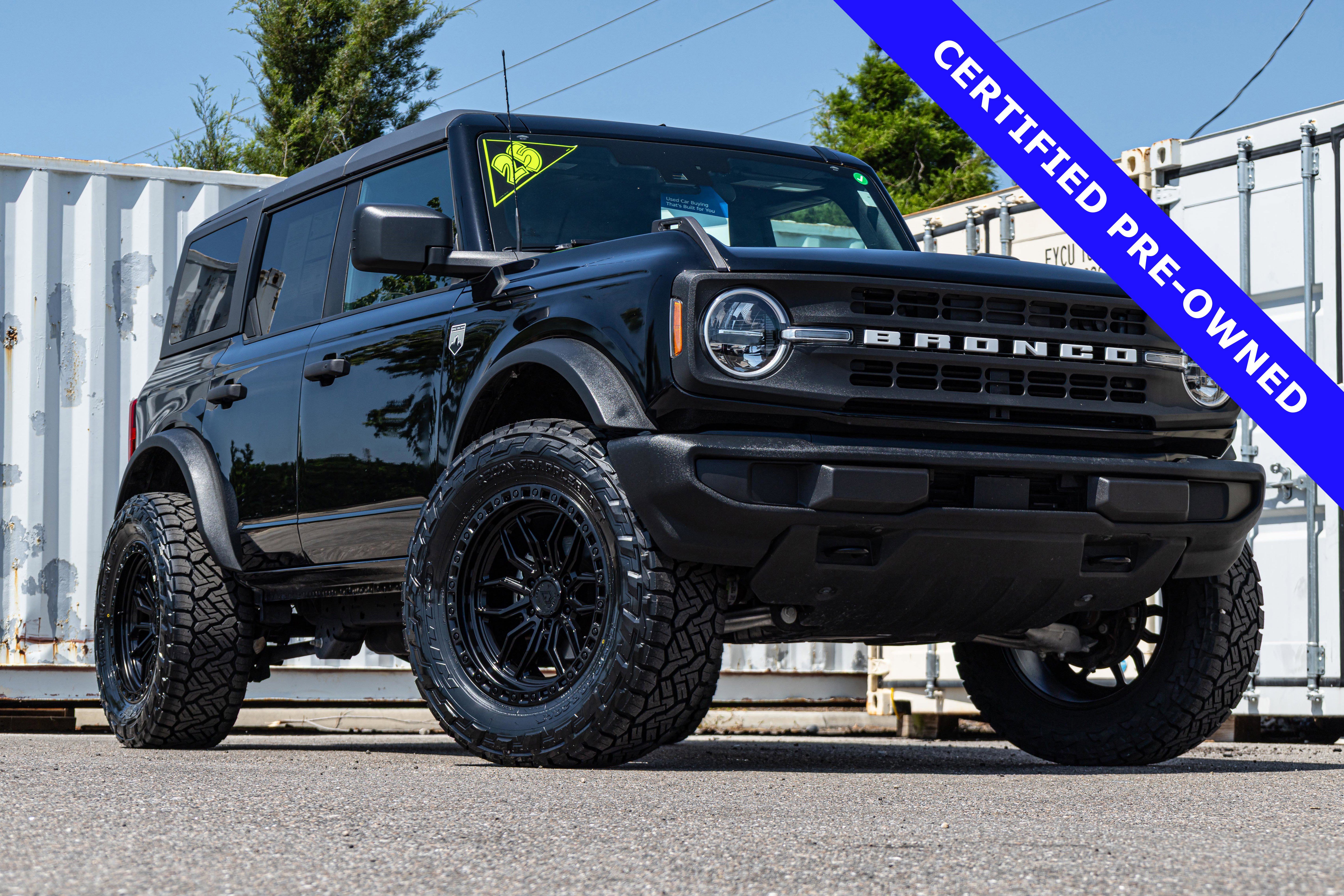 Certified 2025 Ford Bronco Big Bend AWD/4WD image 1