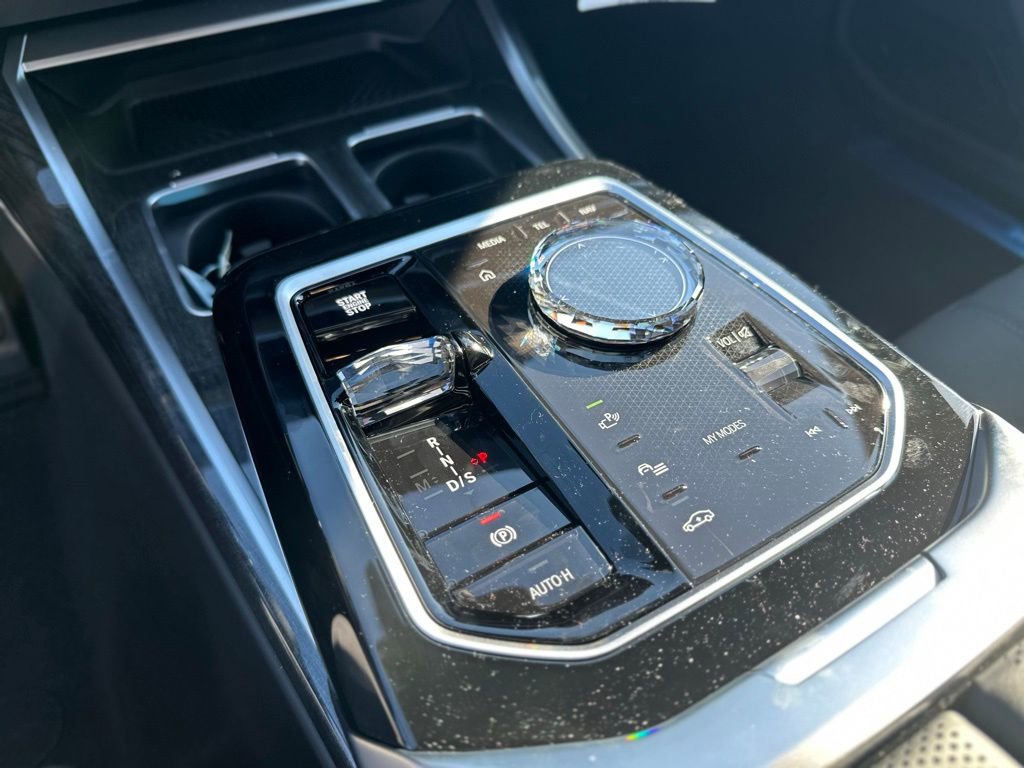 New 2026 BMW 760i xDrive image 33