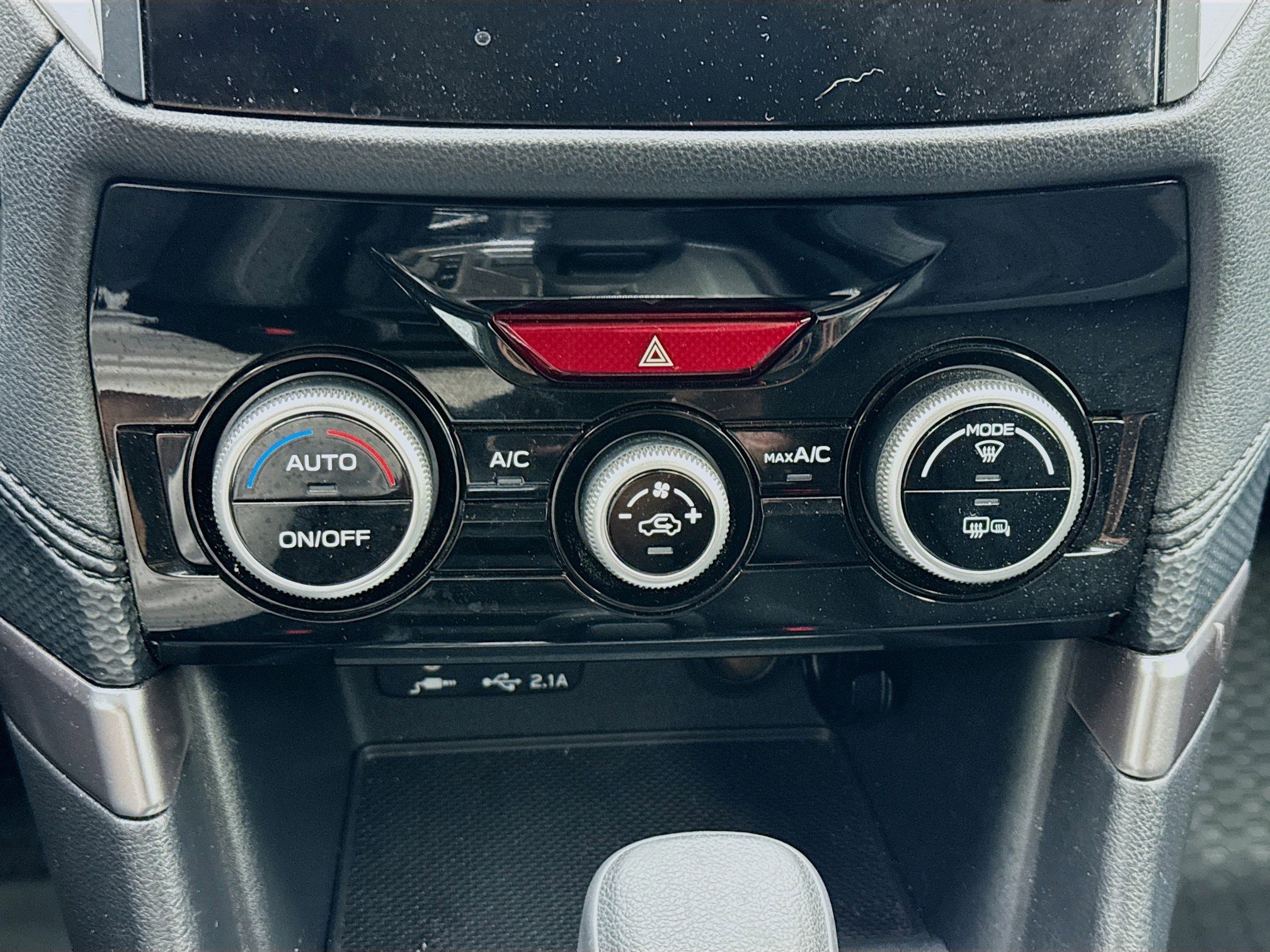 Used 2021 Subaru Forester Premium AWD/4WD image 12