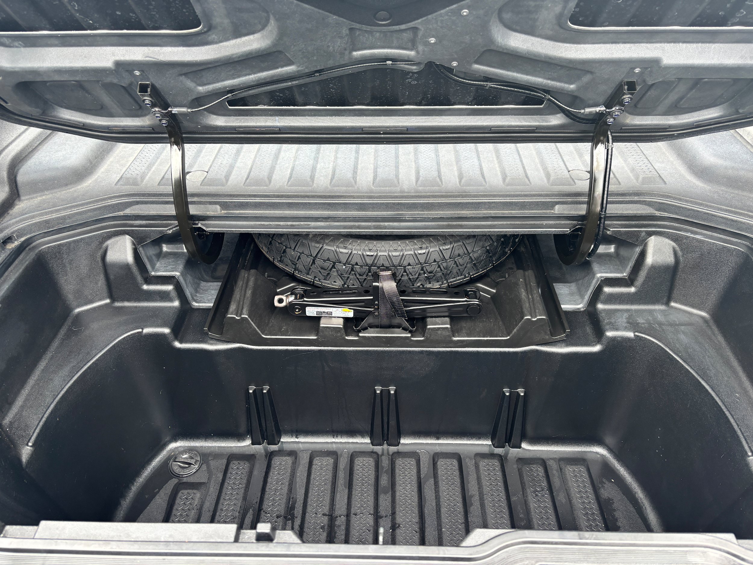 Used 2023 Honda Ridgeline Black Edition image 13