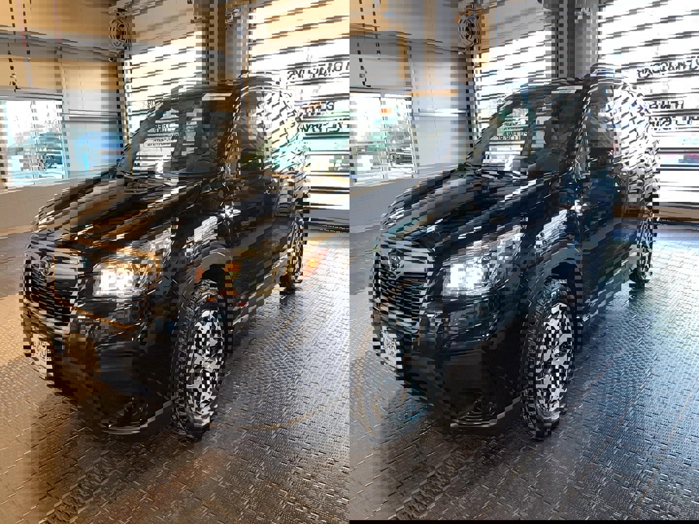 Used 2019 Subaru Forester Premium image 3