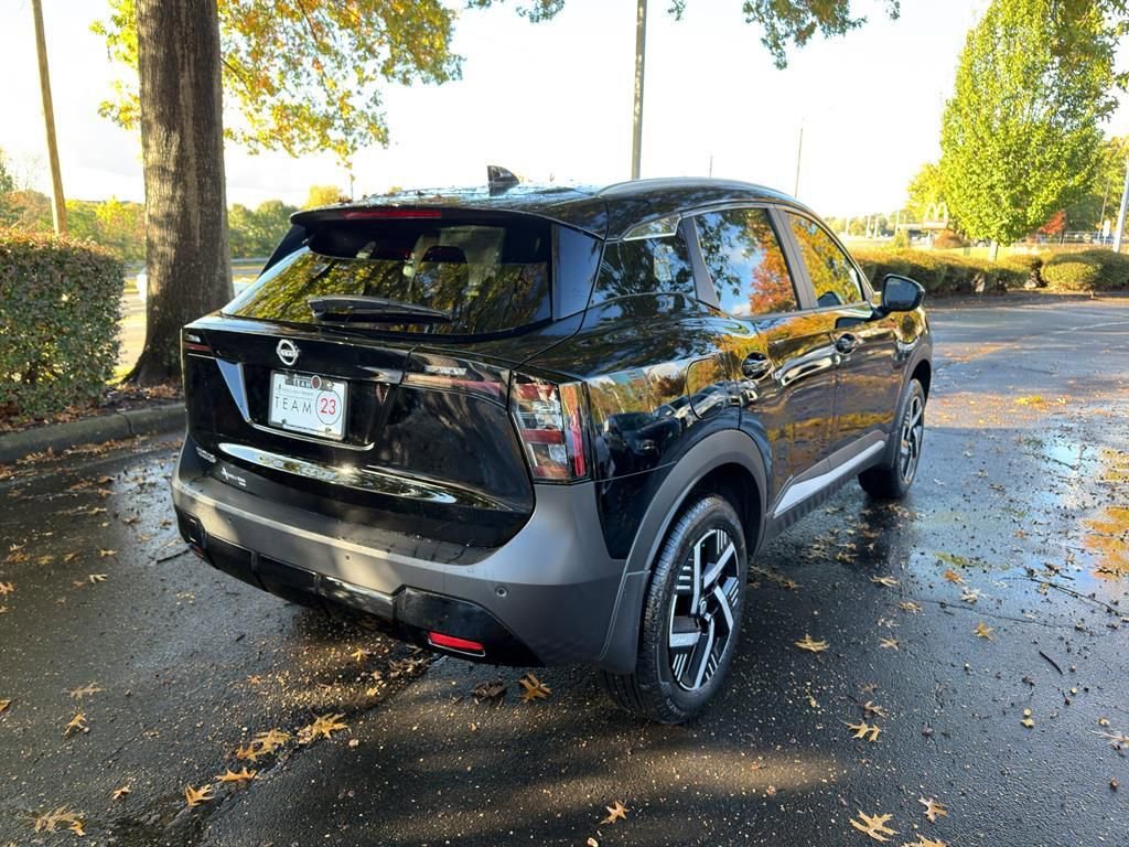 New 2026 Nissan Kicks SV image 7