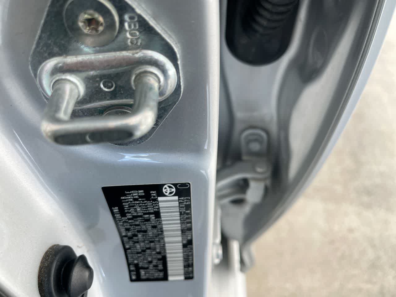 Used 2020 Toyota Corolla LE FWD image 27