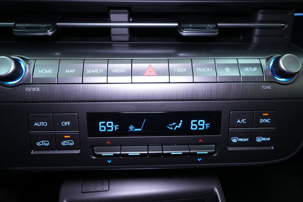 New 2026 Hyundai Kona Limited AWD/4WD image 33