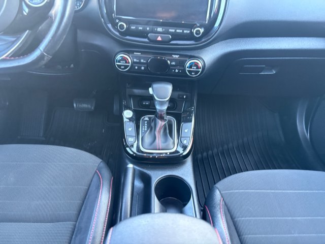Used 2020 Kia Soul GT-Line Turbo FWD image 11