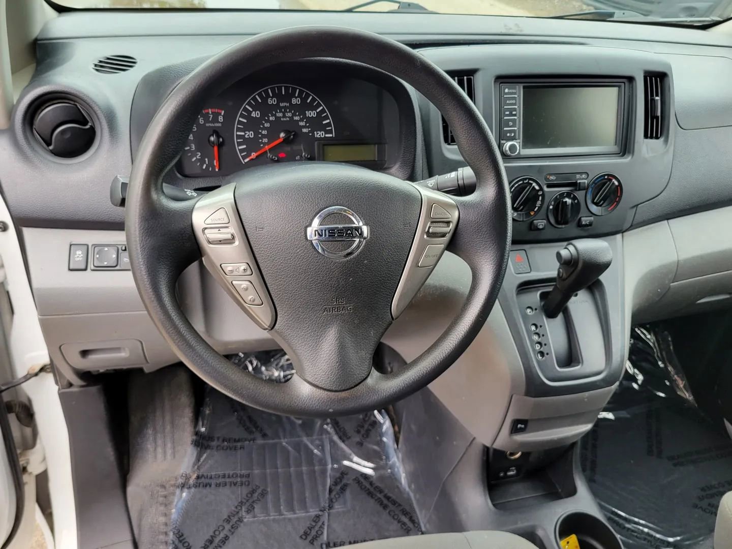 Used 2021 Nissan NV200 SV w/ Back Door Glass Package image 4