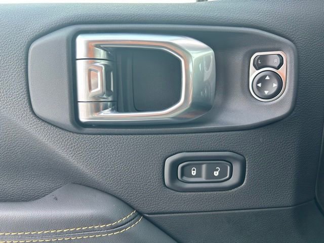 New 2025 Jeep Wrangler Sahara w/ Safety Group AWD/4WD image 18