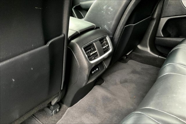 Used 2023 Acura RDX w/ Technology Package FWD image 12