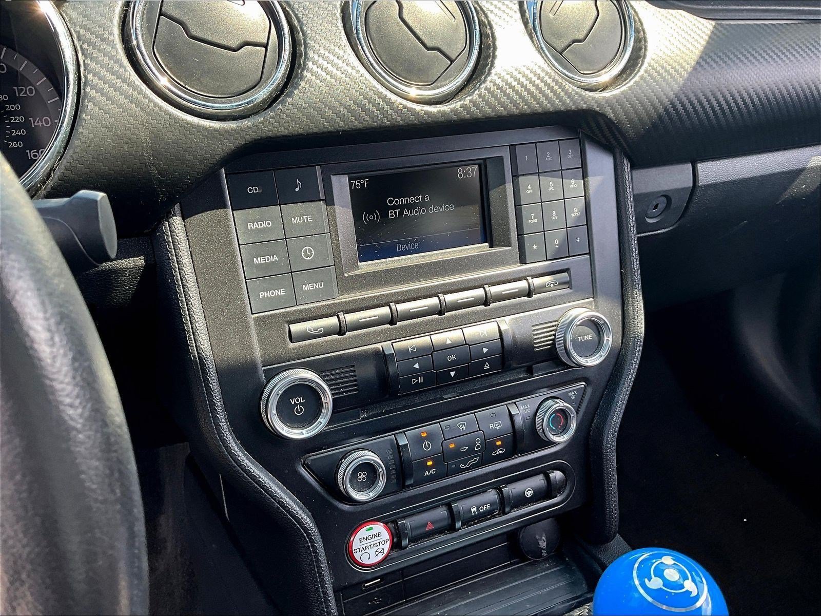 Used 2016 Ford Mustang Coupe RWD image 9