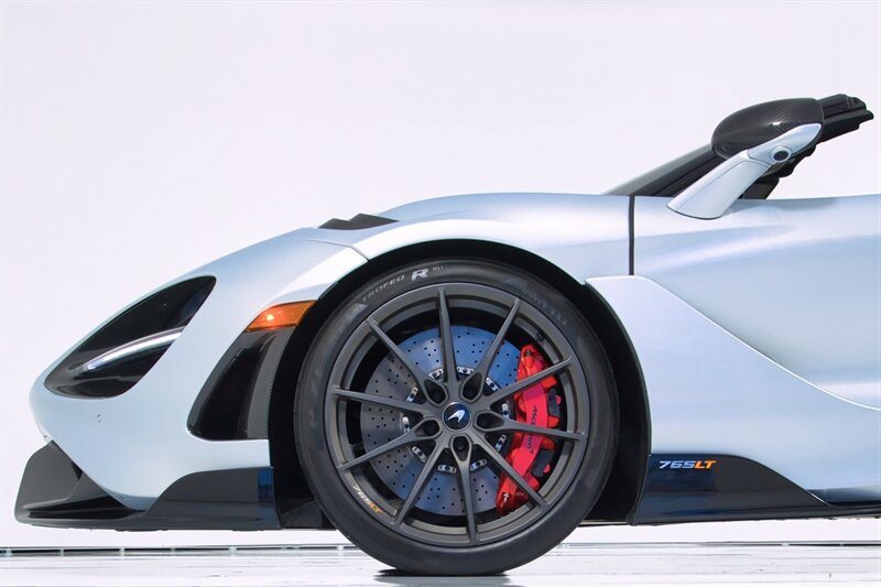 Used 2022 McLaren 765LT RWD image 7