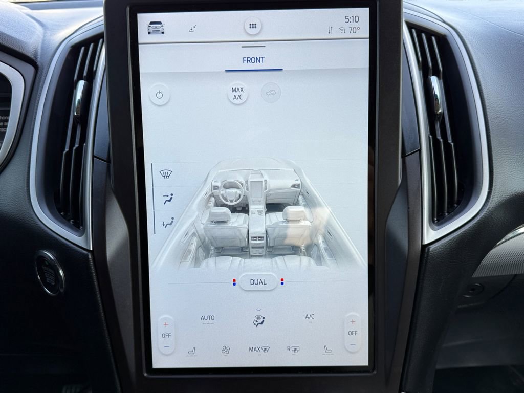 Used 2021 Ford Edge SEL image 16