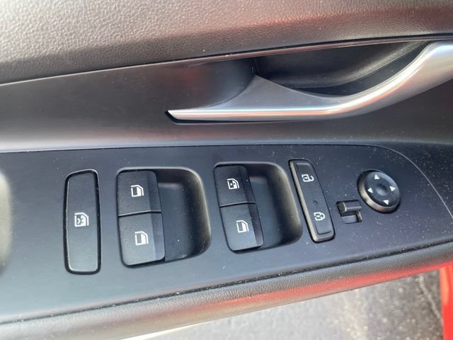 Used 2021 Hyundai Elantra Limited FWD image 12