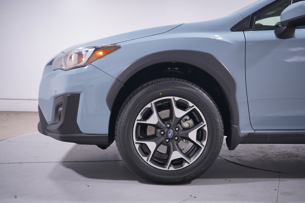 Used 2020 Subaru Crosstrek 2.0i Premium w/ Moonroof Package 2 AWD/4WD image 2