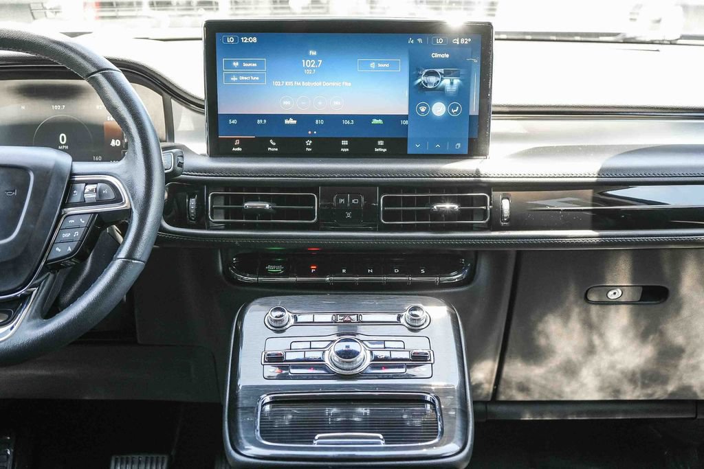 Certified 2023 Lincoln Nautilus AWD image 16
