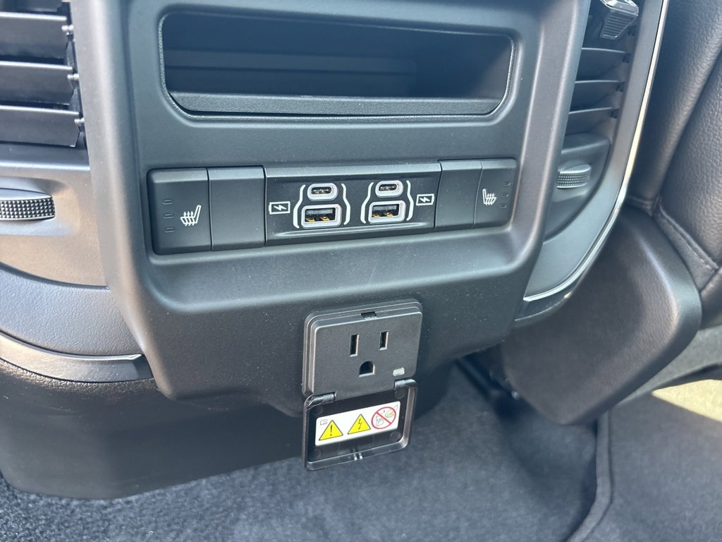 New 2026 RAM 1500 Laramie w/ Night Edition image 33