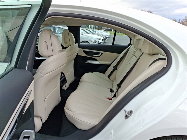 New 2026 Mercedes-Benz E 350 4MATIC Sedan image 12